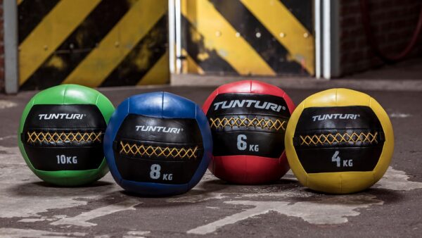 Tunturi Wall Ball 6kg - Image 7
