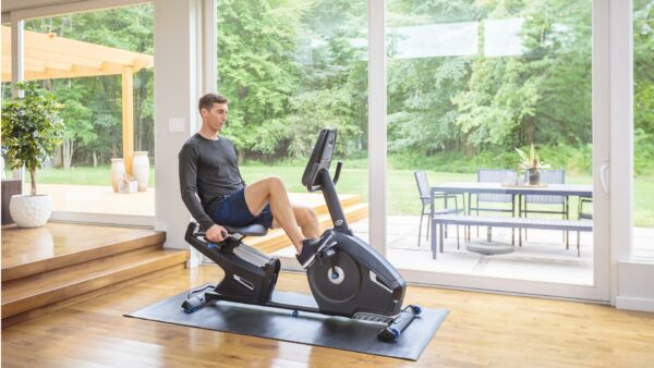 R626 Recumbent 3 4 Front Right Living Room MID EAST 6947 4cefa08f 6043 4445 9b9f db57d95ab0be